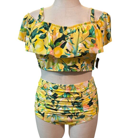 Torrid Plus Size 2 Lemon Print Yellow Two Piece Bikini Swimsuit Top & Bottoms 2X - Picture 4 of 4